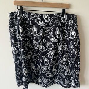 Chicho women’s Black and White Paisley Skort Size 2XL